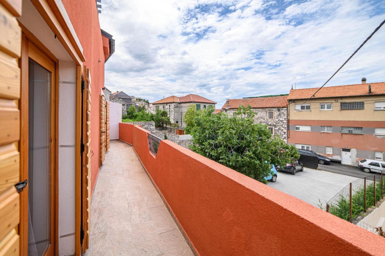 Apartments Orsula Near Old Town Шибеник Екстер'єр фото